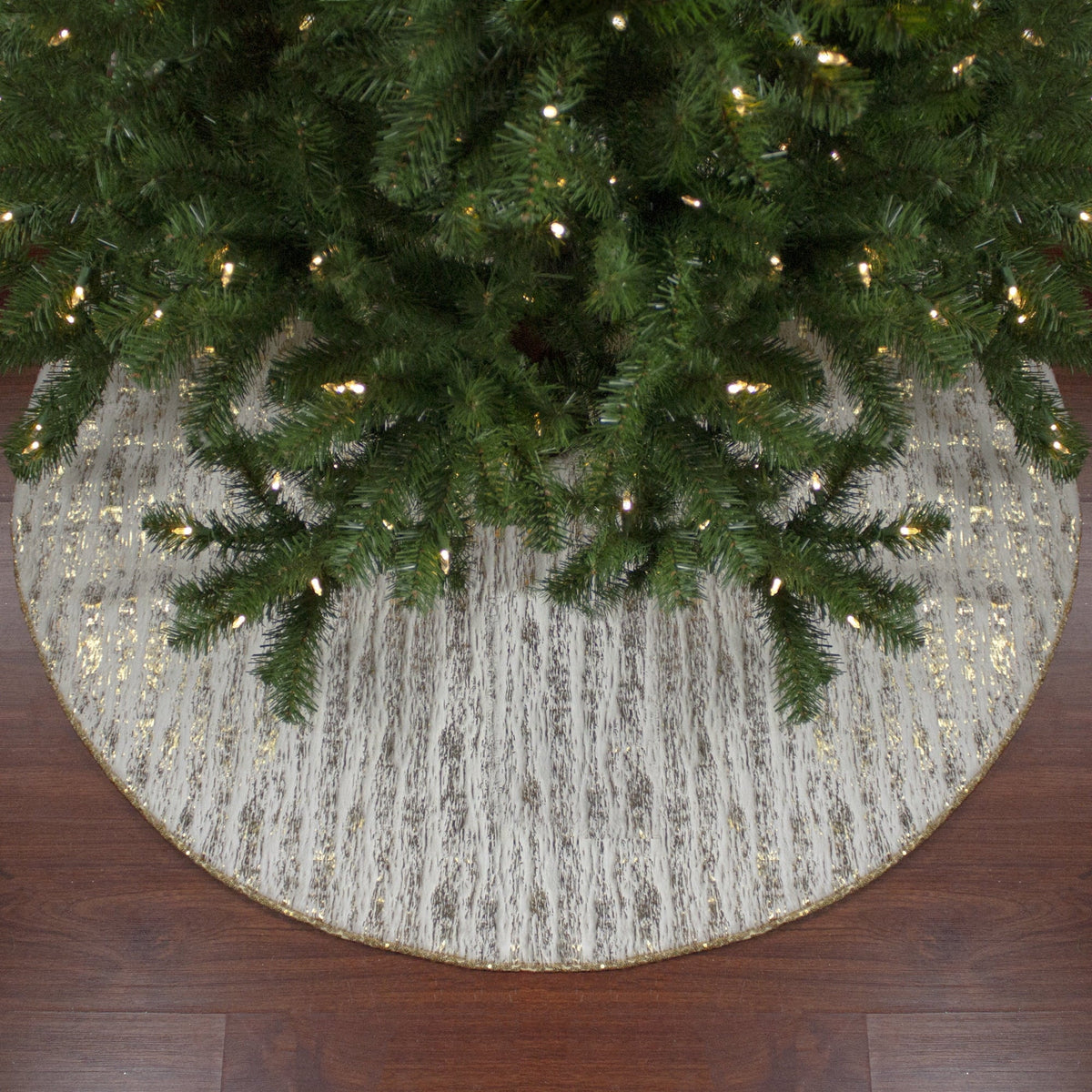 Northlight 48" Cream and Gold Wood Grain Pattern and Faux Fur Christmas Tree Skirt